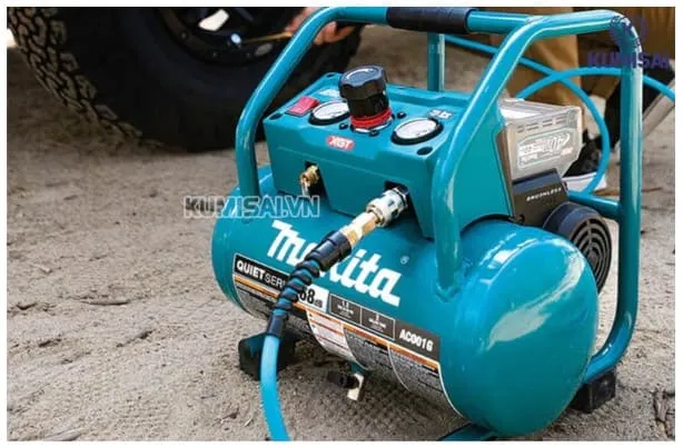may-nen-khi-pin-la-gi.jpg Máy nén khí bằng pin