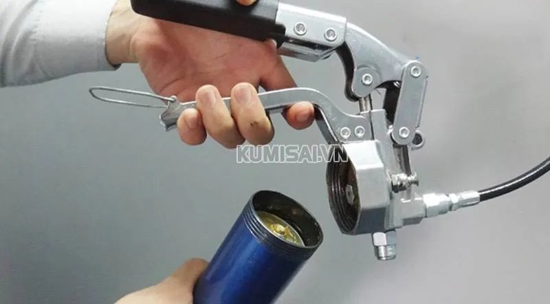Ống dẫn mỡ, tay bóp cò
