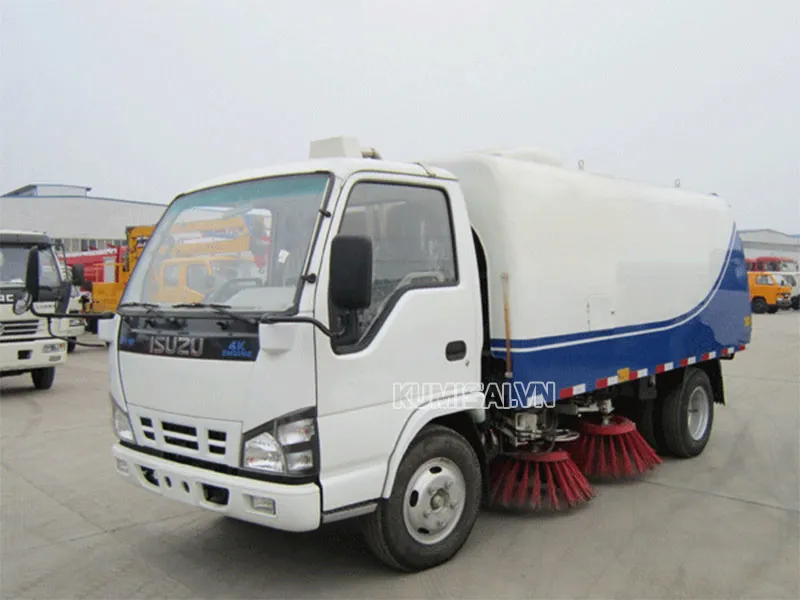 Xe quét rác hút bụi đường Isuzu 4 khối