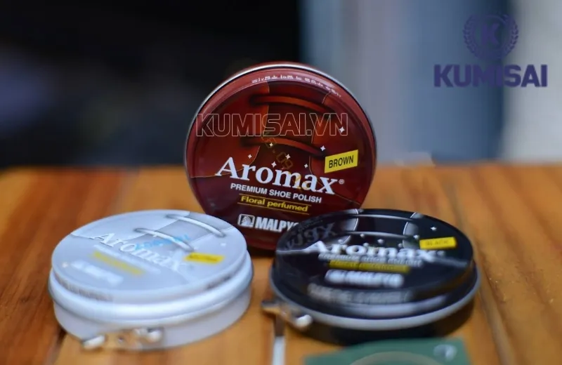 Xi đánh giày Aromax Hàn Quốc rất được lòng người dùng Xi đánh giày Aromax Hàn Quốc rất được lòng người dùng