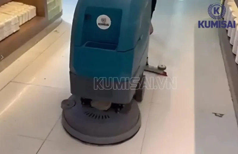 Kumisai KMS 65F không bị giới hạn bởi dây điện Kumisai KMS 65F không bị giới hạn bởi dây điện