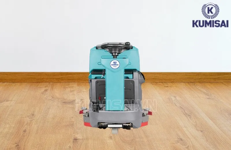 Tạo hình máy chà sàn ngồi lái Kumisai KMS D7F 