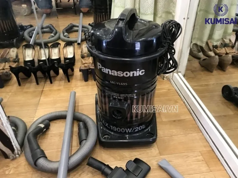 Máy hút bụi công nghiệp Panasonic có thiết kế hiện đại Máy hút bụi công nghiệp Panasonic có thiết kế hiện đại