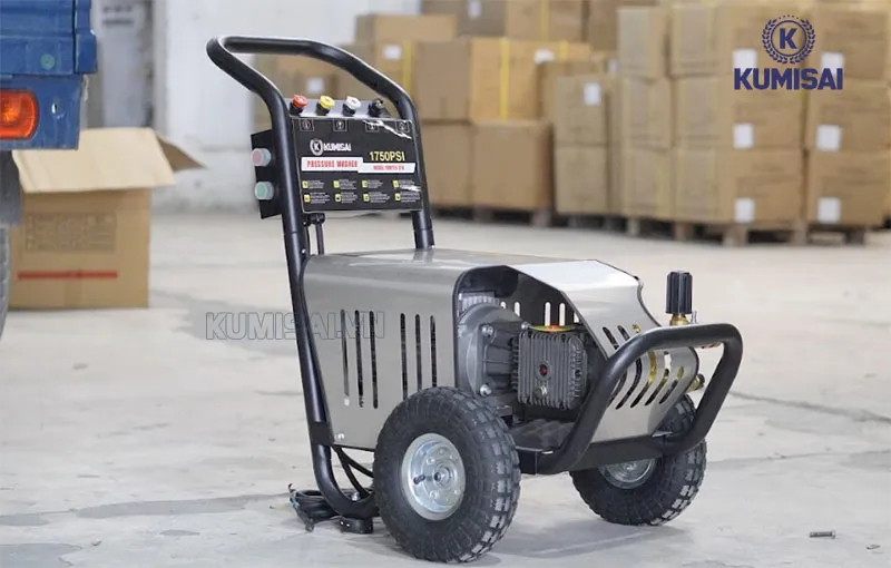 Máy phun xịt cao áp công suất lớn, áp lực mạnh 