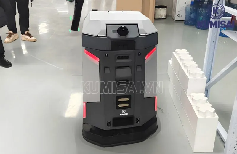 Thiết bị tự quay về trạm sạc khi cần thiết Thiết bị tự quay về trạm sạc khi cần thiết