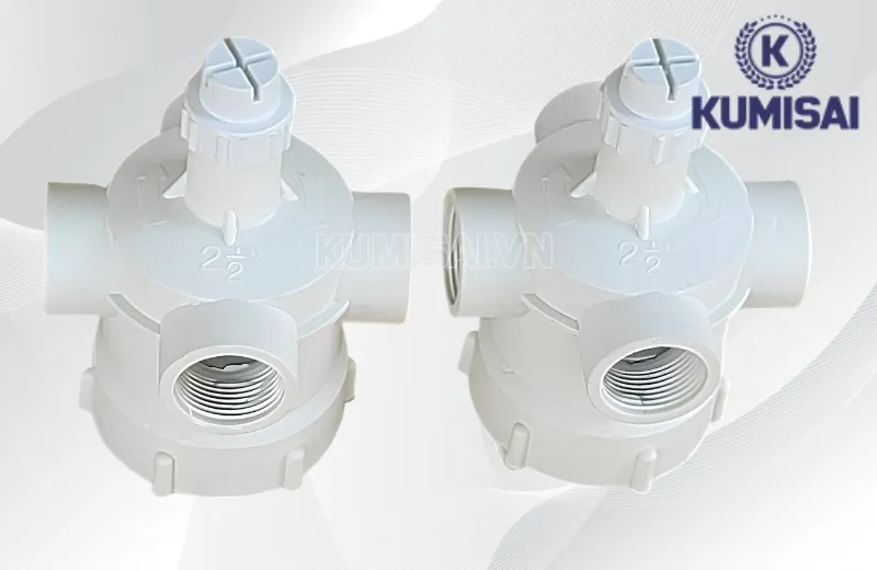 Đầu phun DN 76 được làm từ nhựa ABS cứng cáp Đầu phun DN 76 được làm từ nhựa ABS cứng cáp