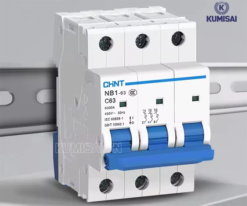 At tô mát cho máy rửa xe là gì?