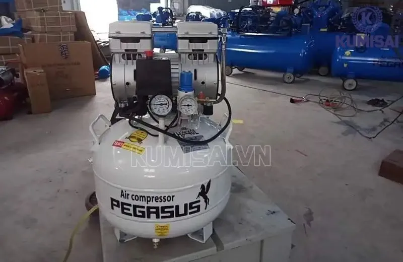 Thiết bị được gia công từ vật liệu tuyển chọn Thiết bị được gia công từ vật liệu tuyển chọn