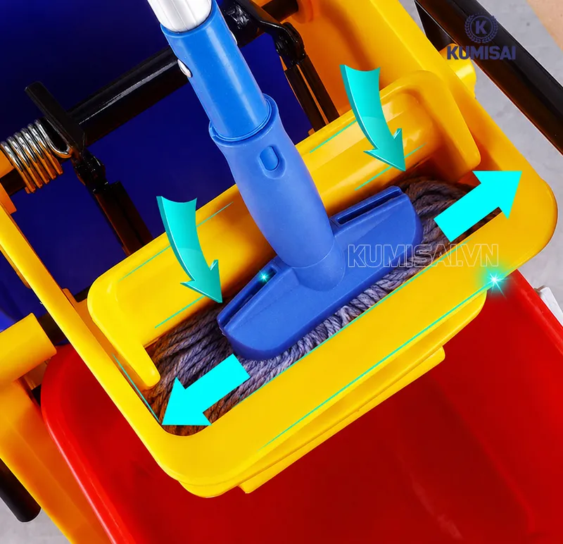 Cơ cấu ép nước chắc khỏe, dễ sử dụng