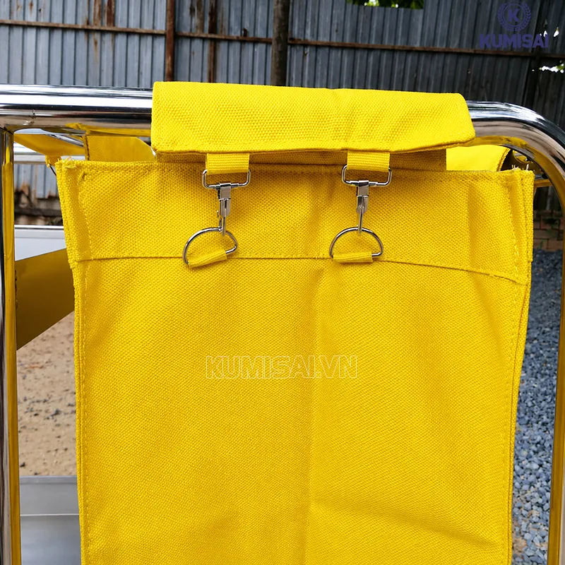 Thu gom đồ bẩn nhanh chóng với túi chứa chuyên dụng Thu gom đồ bẩn nhanh chóng với túi chứa chuyên dụng