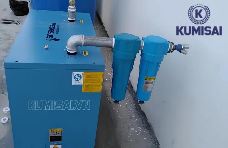 Lắp đặt bộ lọc tách nước giúp kiểm soát tốt hơi ẩm cho hệ thống khí nén