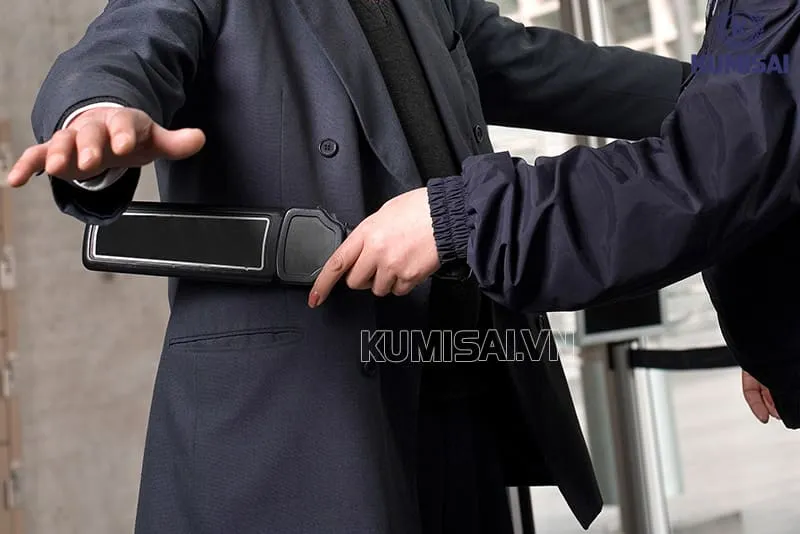 Máy dò kim loại và sức khỏe: Những điều bạn cần biết Máy dò kim loại và sức khỏe: Những điều bạn cần biết