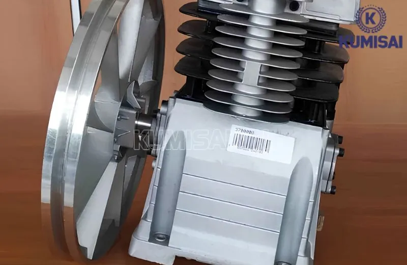 Các chi tiết quan trọng trên đầu nén được gia công chính xác