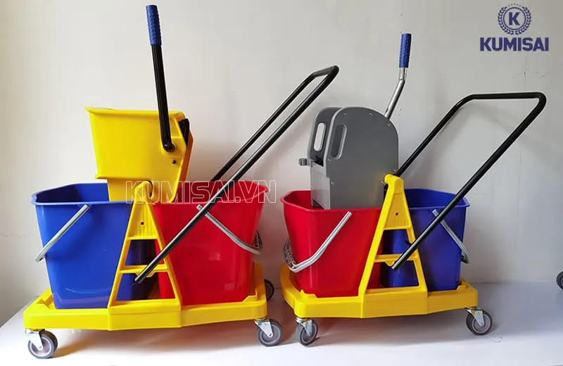 Xe đẩy vệ sinh 2 xô là gì? Tìm hiểu chi tiết từ A-Z