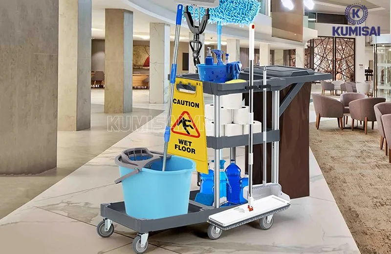 Xe đẩy dọn dẹp nhà hàng giúp tiết kiệm thời gian và nhân lực Xe đẩy dọn dẹp nhà hàng giúp tiết kiệm thời gian và nhân lực