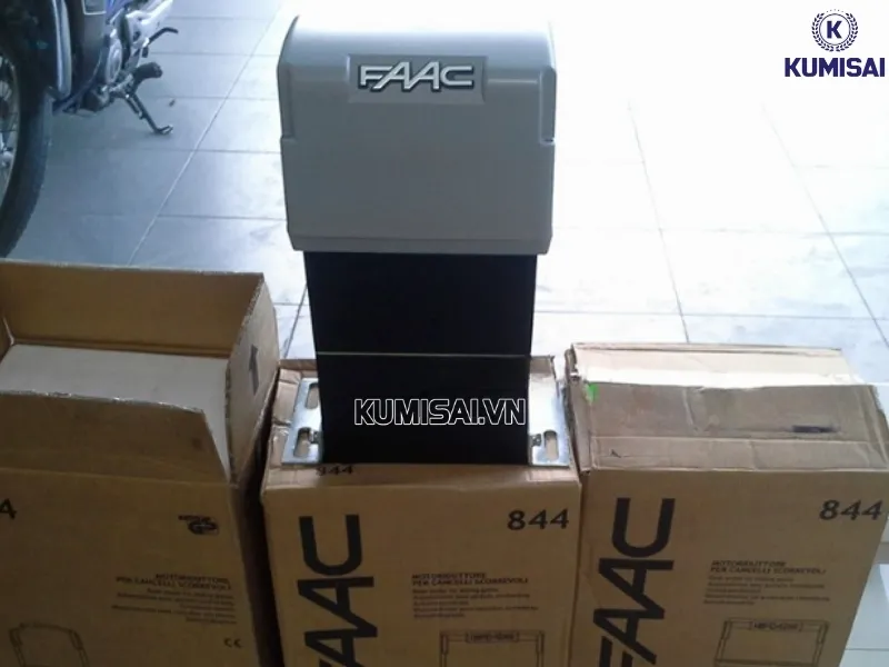 Liên hệ Kumisai, giao hàng nhanh motor cổng trượt tự động FAAC 844ER - EZ16 trên toàn quốc Liên hệ Kumisai, giao hàng nhanh motor cổng trượt tự động FAAC 844ER - EZ16 trên toàn quốc
