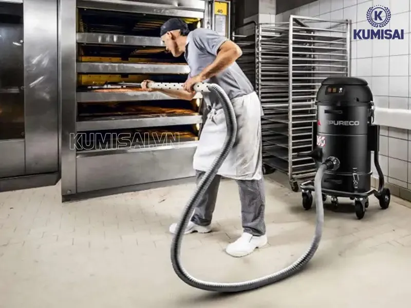 Máy hút bụi giúp bảo vệ máy móc và thiết bị sản xuất Máy hút bụi giúp bảo vệ máy móc và thiết bị sản xuất