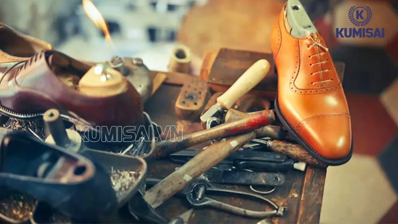 Tiêu chí lựa chọn đơn vị bảo dưỡng giày da