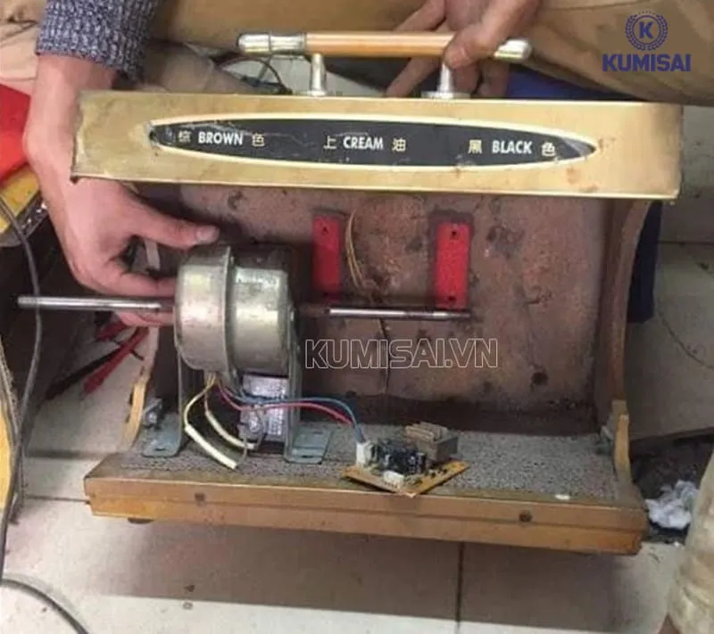 Rủi ro thường gặp khi chọn máy đánh giày thanh lý Rủi ro thường gặp khi chọn máy đánh giày thanh lý