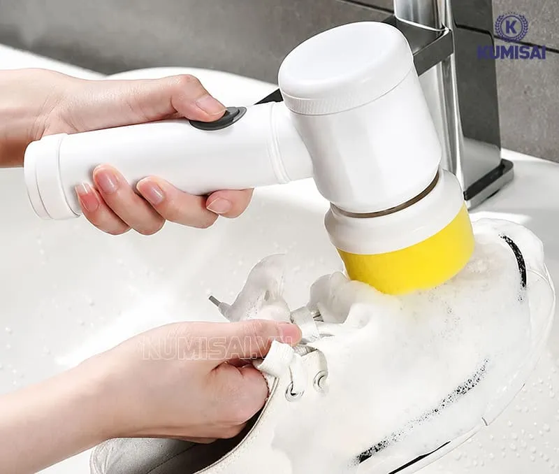 Chọn mua máy đánh giày nên chú ý đến dung lượng pin của máy Chọn mua máy đánh giày nên chú ý đến dung lượng pin của máy