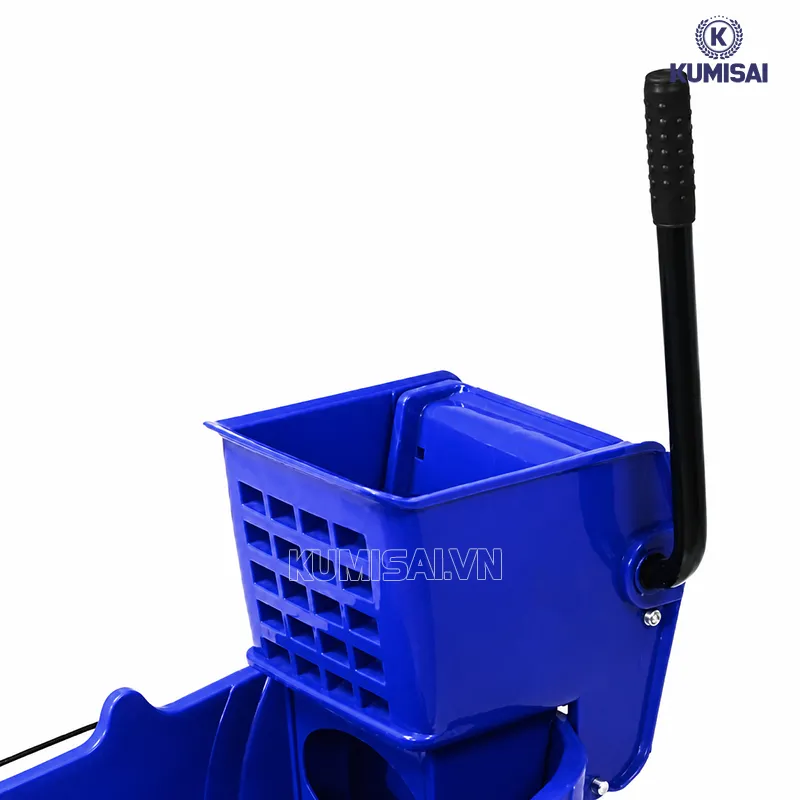 Bộ ép nước giúp vắt khô nhanh chóng