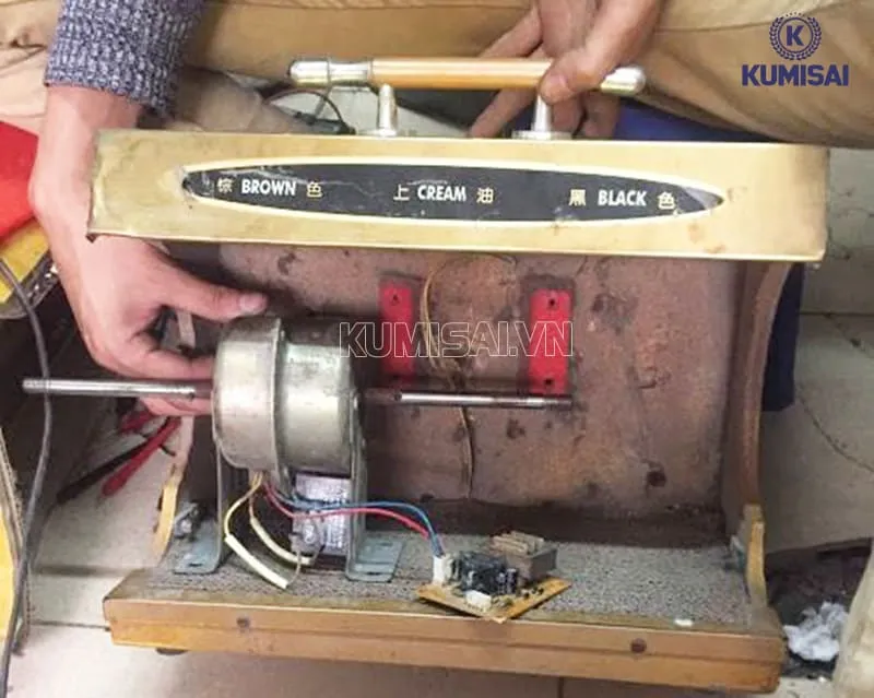 Đừng bỏ qua những dấu hiệu motor máy đánh giày bị hỏng