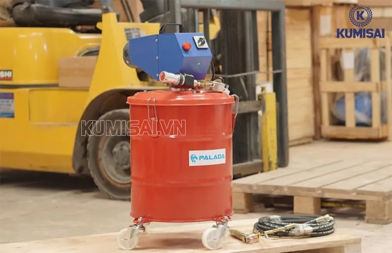 Thiết bị bơm mỡ bằng điện Thiết bị bơm mỡ bằng điện
