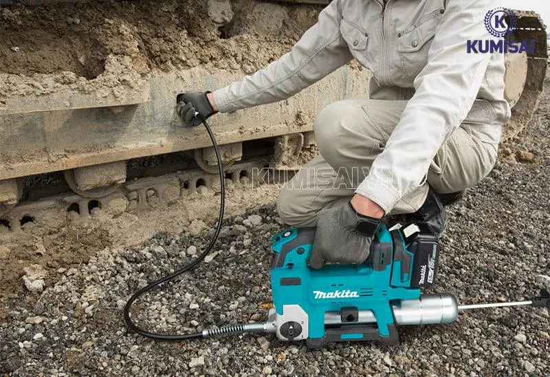 Bơm mỡ chính xác vào từng vị trí Bơm mỡ chính xác vào từng vị trí
