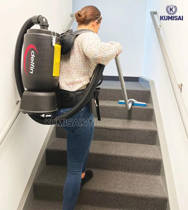 Máy hút bụi cầm tay trang bị bộ lọc HEPA