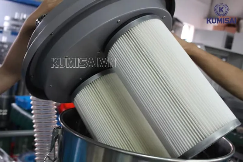 Delfin tích hợp hệ thống lọc tiên tiến