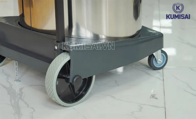 Bánh xe giúp quá trình di chuyển & sử dụng máy diễn ra dễ dàng Bánh xe giúp quá trình di chuyển & sử dụng máy diễn ra dễ dàng