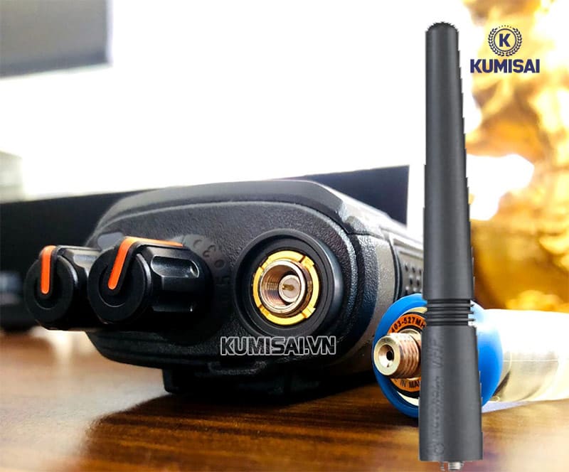 Anten PMAD4015A có độ tương thích cao với nhiều loại bộ đàm