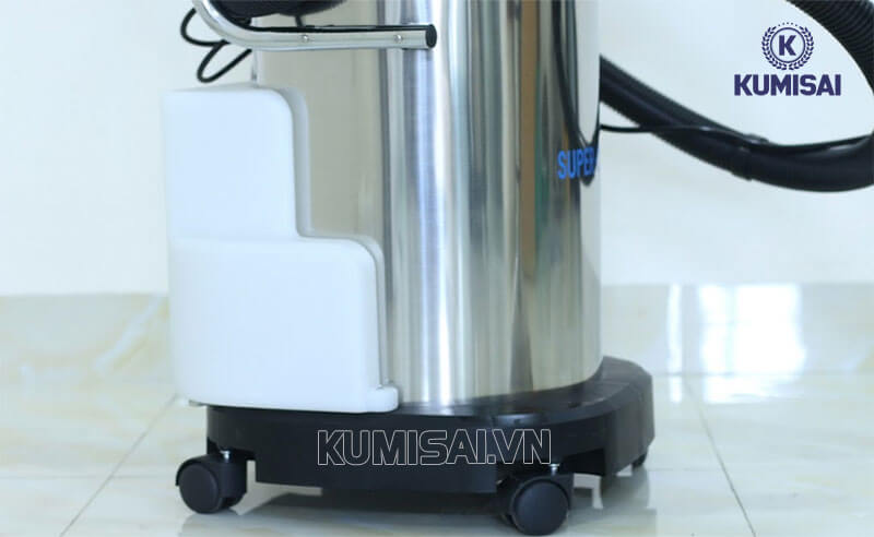 Bánh xe và thùng đựng lớn