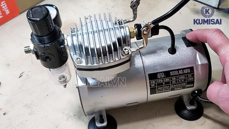 Bảo dưỡng máy nén khí mini Airbrush