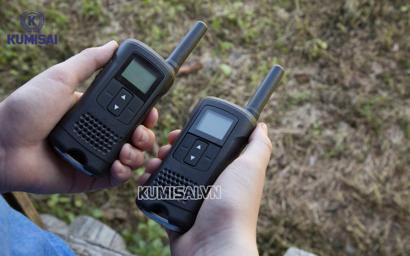 Bộ đàm 2 chiều là gì?