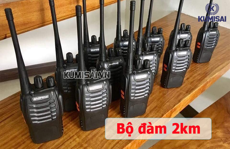 TOP 10+ Bộ đàm 2km: Tiện lợi, Bền đẹp, Đủ phụ kiện