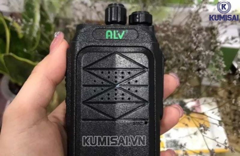 Review máy bộ đàm ALV chính hãng, TOP model nổi bật nhất 2025