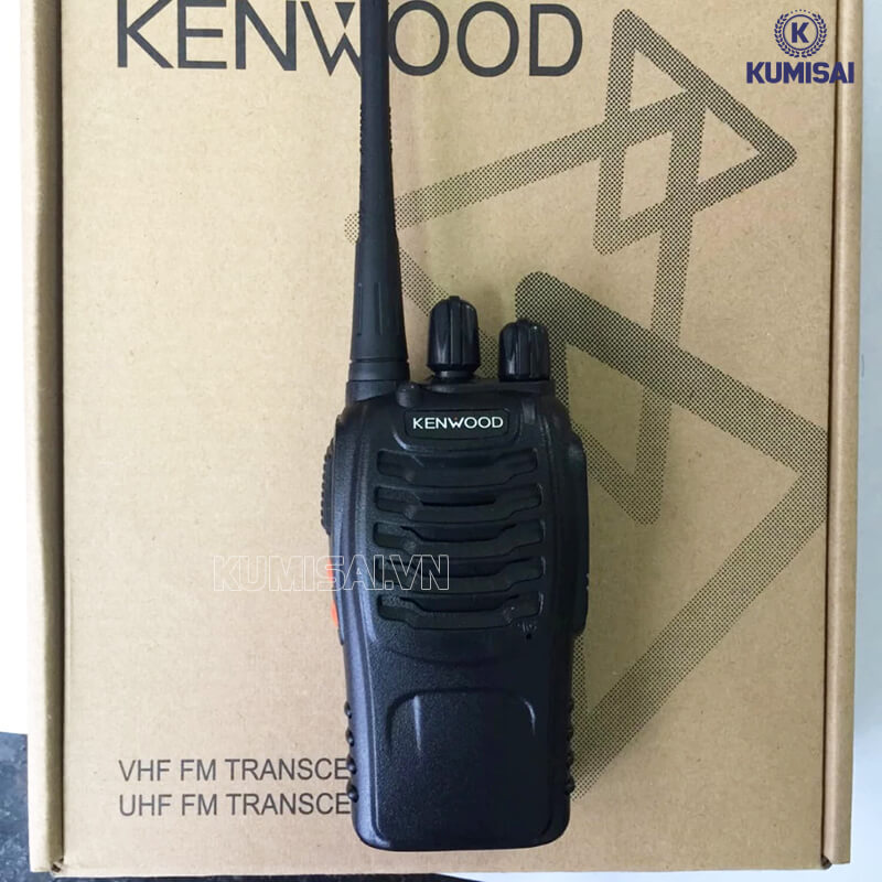 Tìm hiểu bộ đàm Kenwood 888S