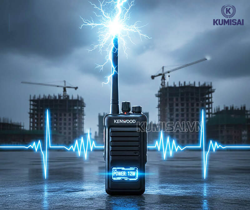 Bộ đàm Kenwood D6000 hoạt động với công suất lớn