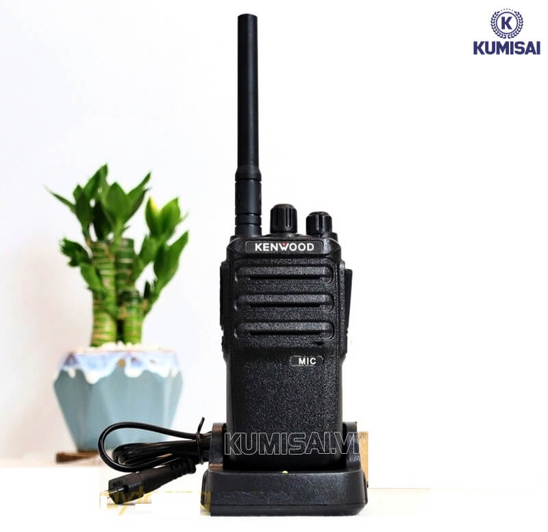 Tìm hiểu bộ đàm giá rẻ Kenwood TK 361