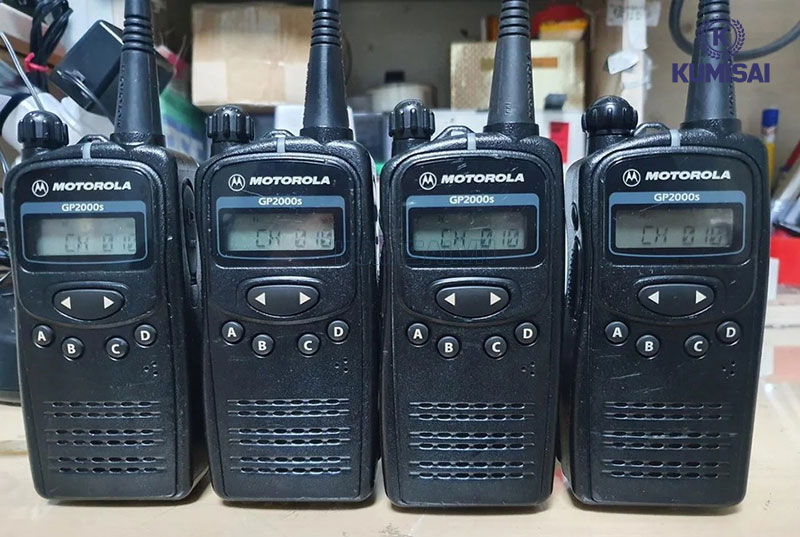 Motorola GP2000s có số kênh đàm thoại lớn