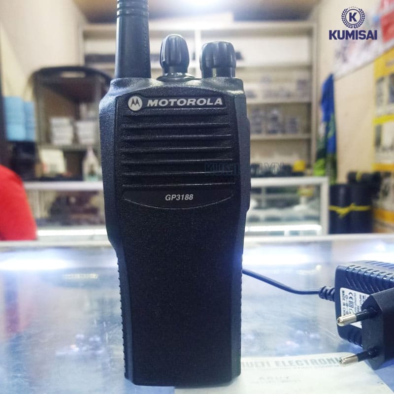 Bộ đàm Motorola GP3188 hoạt động ổn định, cự ly liên lạc xa