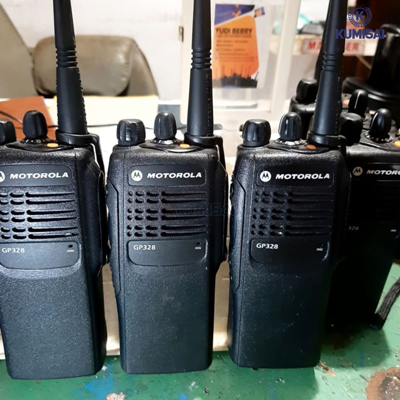 Motorola GP328 có khả năng chống va đập tốt