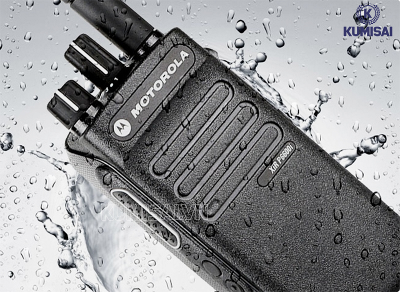 Máy bộ đàm Xir bền bỉ, có khả năng chống nước chống bụi