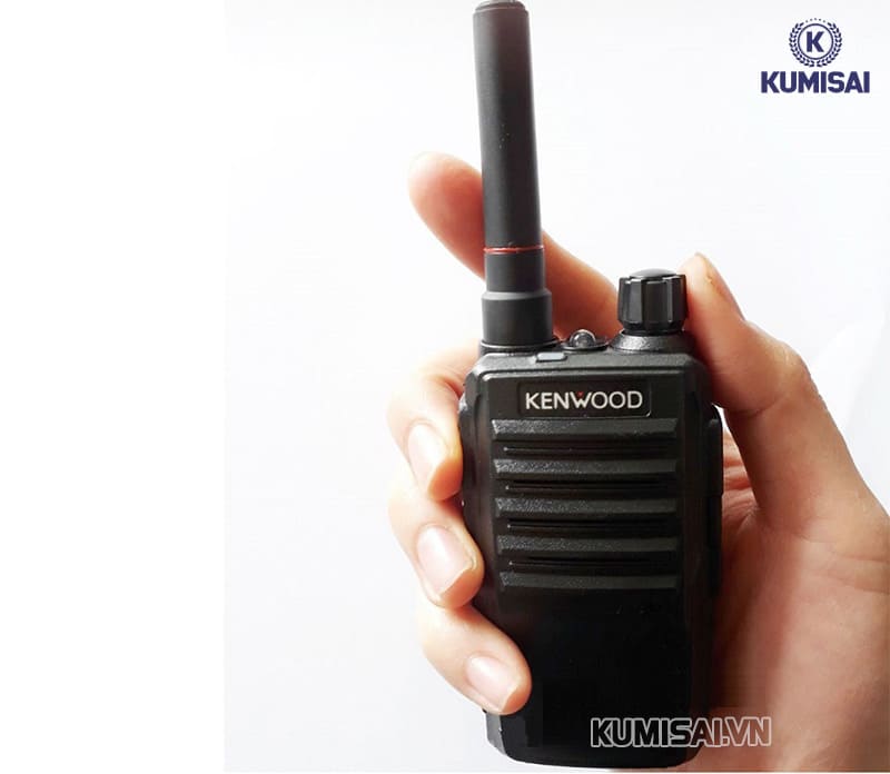 Kenwood TK-689