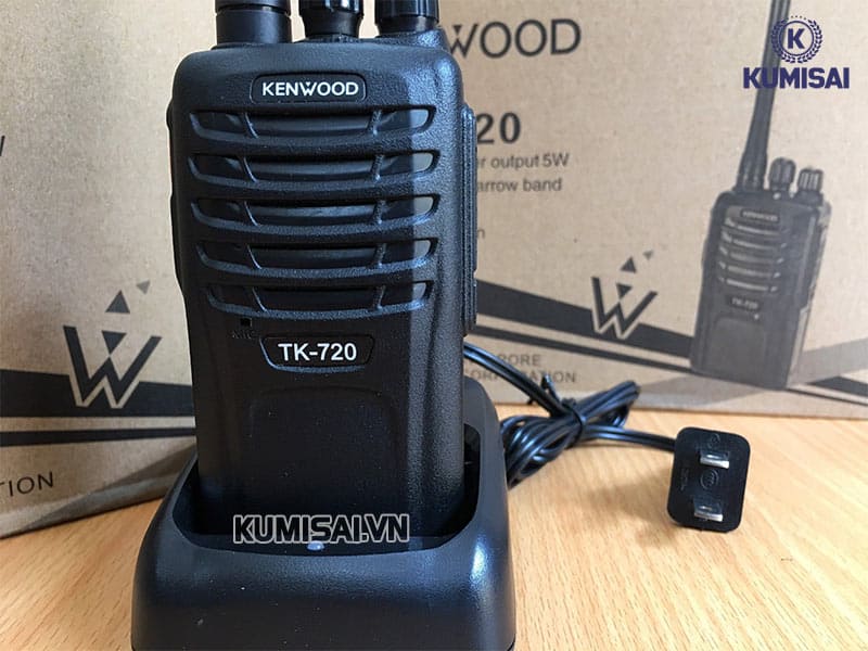 Kenwood TK-720