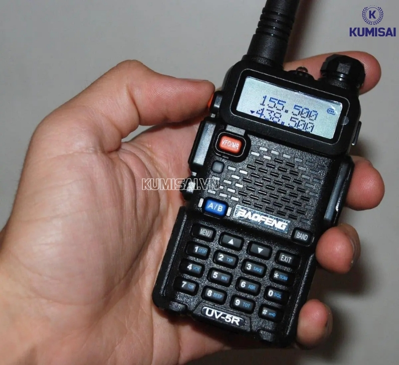 Thiết kế bộ đàm Baofeng UV-5R nhỏ gọn