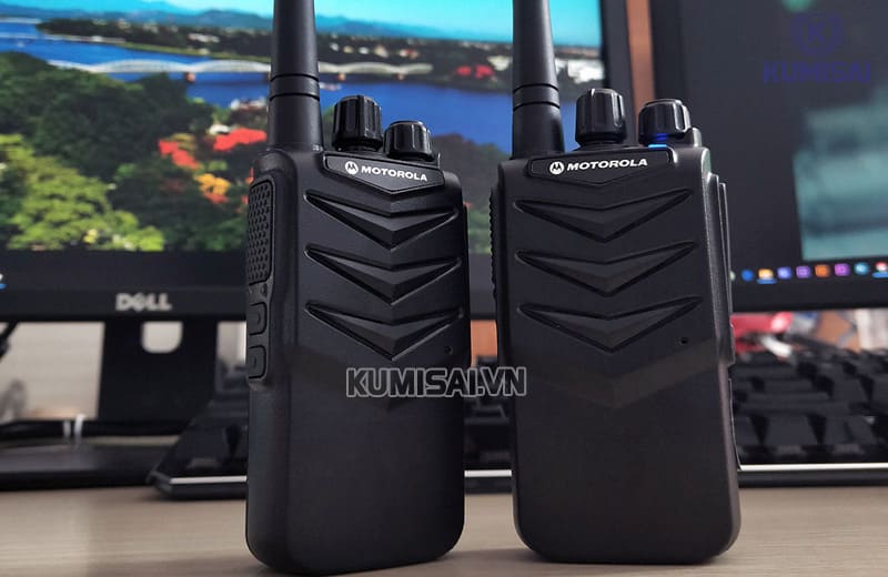 Bộ đàm không dây cầm tay Motorola CP - 8900