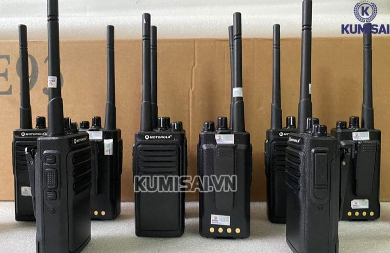 Bộ đàm cầm tay Bộ đàm cầm tay