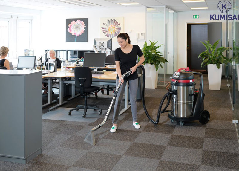 Cách sử dụng cần hút giặt thảm 